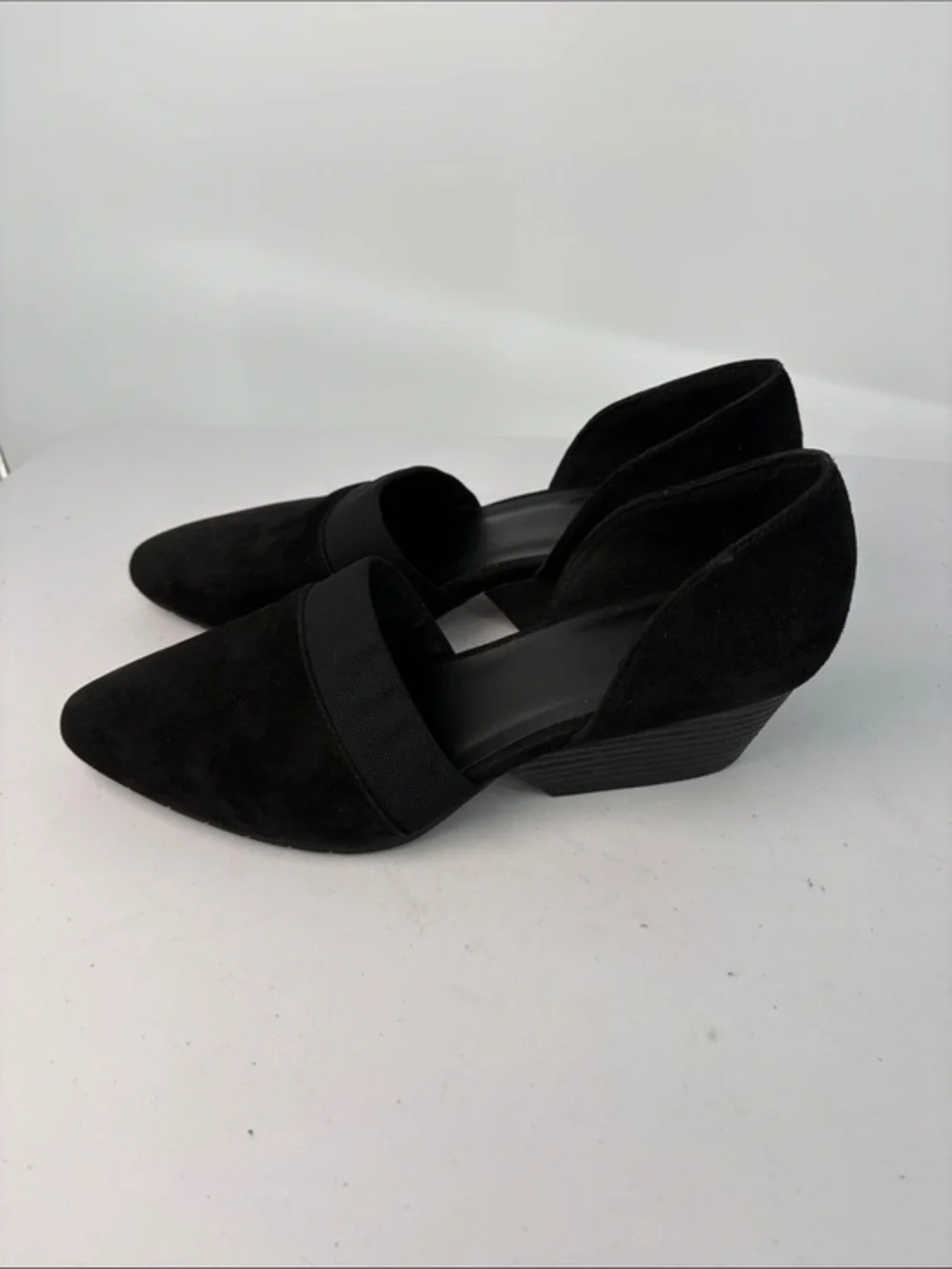 🌪️ Eileen Fisher Hilly suede  Black Pointed D'Orsay Low Heel Flats